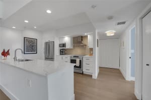 100 N Federal Hwy 1520, Fort Lauderdale, FL 33301 Sold 07/01/25