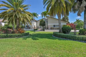 13240 SW 32nd Ct, Davie, FL 33330 Sold 07/25/25