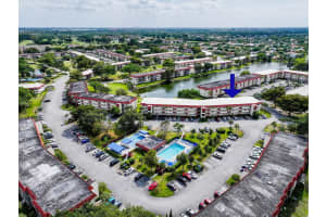 311 S Hollybrook Dr 104, Pembroke Pines