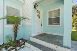 1212 Raymond Ave, Fort Pierce, FL 34950 Sold 06/30/25