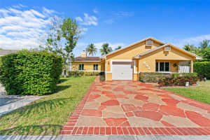 851 SW 55th Ave, Margate, FL 33068 Sold 08/07/25