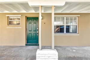 805 NE 17th Ave 4, Fort Lauderdale, FL 33304 - MLS#F10503534