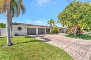 2121 NE 29th St, Lighthouse Point, FL 33064 - MLS#F10503537