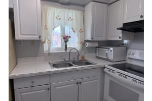 9802 NW 71st St, Tamarac, FL 33321 Sold 07/02/25