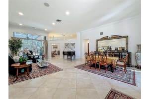 515 Montclaire Dr, Weston, FL 33326 Sold 08/22/25