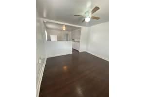 427 N 14th St, Fort Pierce, FL 34950 - MLS#F10503632