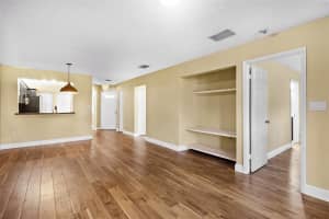 9829 NW 1st Ct 9829, Plantation, FL 33324 Sold 07/09/25