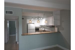 2124 NE 5th Ave 209, Wilton Manors, FL 33305 - MLS#F10503674