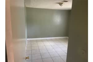 5611 NW 28th St 2, Fort Lauderdale, FL 33313 - MLS#F10503677