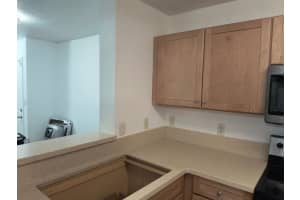 619 E Sheridan St 208, Dania Beach, FL 33004 - MLS#F10503713