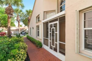 7742 Coral Lake Dr 1, Delray Beach, FL 33446 - MLS#F10503721