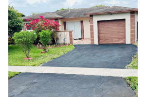 8140 SW 4th St, North Lauderdale, FL 33068 Sold 07/28/25