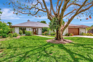 7415 Woodland Creek Ln, Lake Worth, FL 33467 Sold 06/18/25