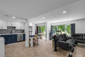 8003 Lagos De Campo Blvd 8003, Tamarac, FL 33321 Sold 08/01/25