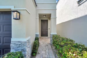 453 NW 36th Ave, Pompano Beach, FL 33069 - MLS#F10503787