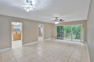 7101 W Sunrise Blvd D2, Plantation, FL 33313 - MLS#F10503826
