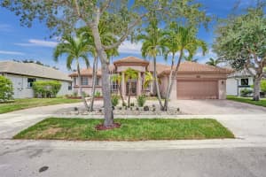 2037 NW 139th Ave, Pembroke Pines, FL 33028 Sold 07/08/25