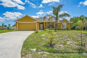 2091 Sw Castinet Ln, Port Saint Lucie