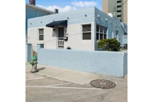 301 Van Buren St 101D, Hollywood, FL 33019 - MLS#F10503852