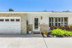 2642 NE 26th Ter, Lighthouse Point, FL 33064 - MLS#F10503862