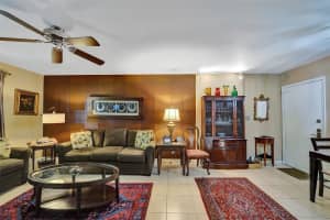 300 NE 19th Ct 203N, Wilton Manors, FL 33305 Sold 10/17/25
