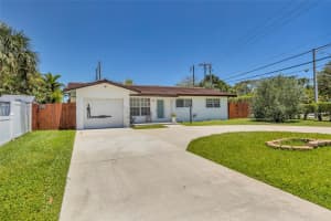 3213 Dover Rd, Pompano Beach, FL 33062 - MLS#F10503884