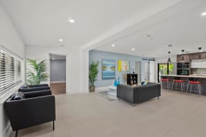 417 NE 26th Dr, Wilton Manors, FL 33334 Sold 10/31/25