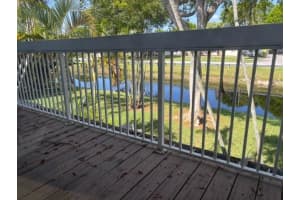 159 W Hemingway Cir 159, Margate, FL 33063 Sold 07/02/25