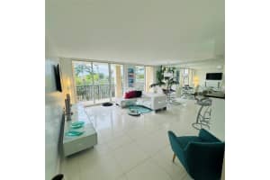 2011 N Ocean Blvd 303, Fort Lauderdale, FL 33305 - MLS#F10503924
