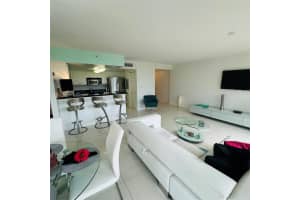2011 N Ocean Blvd 303, Fort Lauderdale, FL 33305 - MLS#F10503924