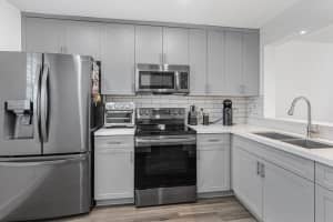 11637 NW 11th St 11637, Pembroke Pines, FL 33026 Sold 06/30/25