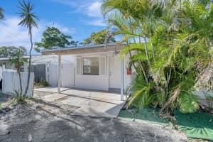 411 NE 57th Ct, Fort Lauderdale, FL 33334 Sold 07/30/25