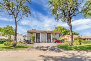 MLS# F10504001, Coral Springs, Florida 33065