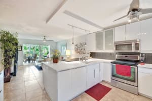 5141 W Oakland Park Blvd 209, Lauderdale Lakes