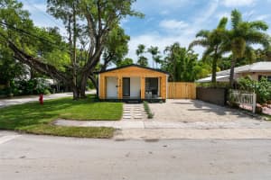 648 NE 16th Ter, Fort Lauderdale, FL 33304 - MLS#F10504021