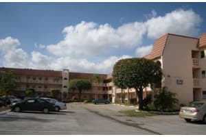 9261 Sunrise Lakes Blvd 201, Sunrise, FL 33322 - MLS#F10504023