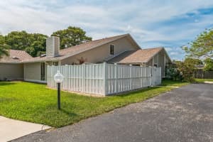 103 Summerwinds Ln, Jupiter
