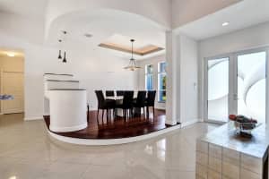 300 NW 21st Ct, Wilton Manors, FL 33311 - MLS#F10504056