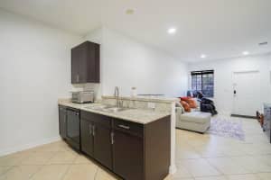 141 NW 2nd Ave 4, Hallandale Beach, FL 33009 Sold 06/30/25