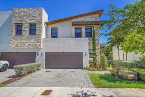 10507 NW 81st Ter, Doral, FL 33178 Sold 08/08/25