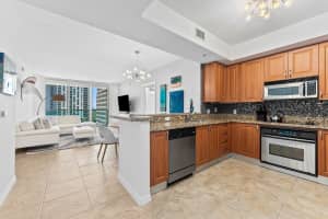 350 SE 2nd St 1640, Fort Lauderdale, FL 33301 - MLS#F10504095