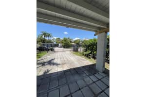 1532 NW 3rd Ave, Fort Lauderdale, FL 33311 - MLS#F10504127