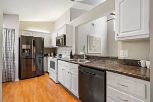 9804 NW 1st Ct 9804, Plantation, FL 33324 Sold 01/08/26