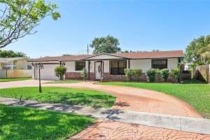 4421 NW 3rd Pl, Plantation, FL 33317 Sold 08/28/25