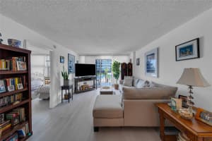 531 N Ocean Blvd 504, Pompano Beach, FL 33062 - MLS#F10504183