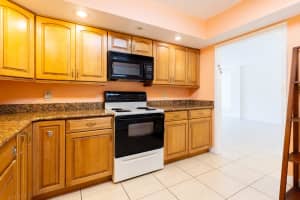 2810 N 46th Ave 460F, Hollywood, FL 33021 Sold 07/09/25