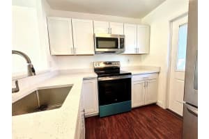 5001 Oakland Park Boulevard, Lauderdale Lakes, FL 33313 - MLS#F10504233