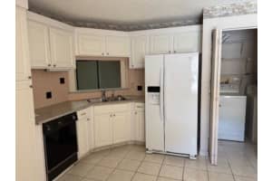 16 Centennial Ct, Deerfield Beach, FL 33442 Sold 08/05/25