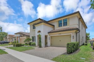 11995 S Baypoint Cir, Parkland, FL 33076 Sold 06/23/25