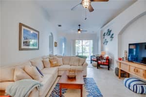 5730 E Sunberry Cir, Fort Pierce, FL 34951 - MLS#F10504266